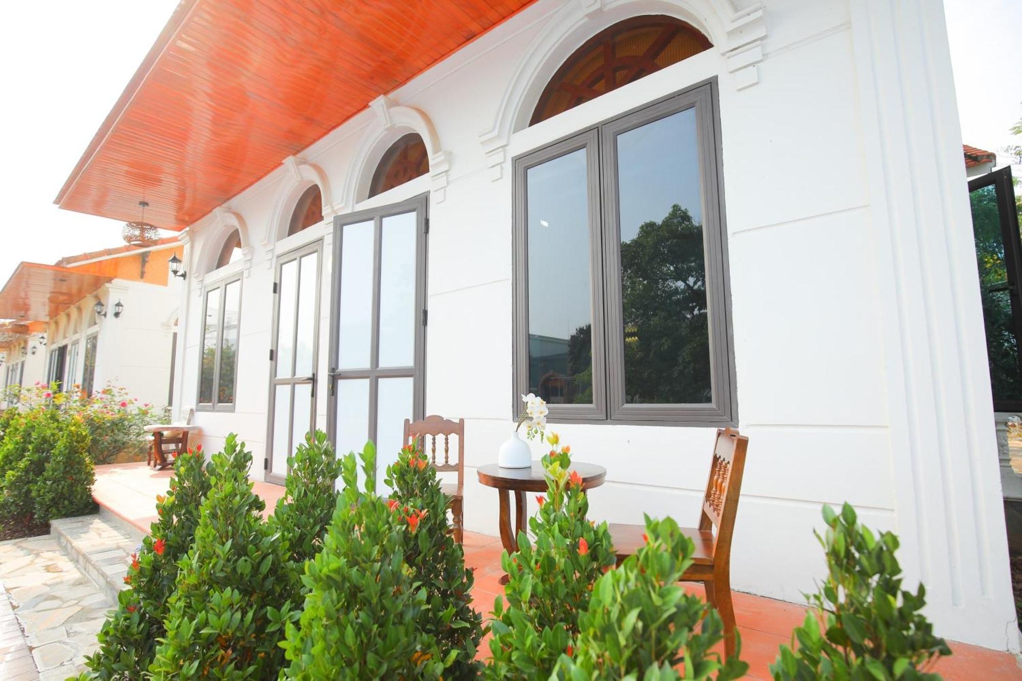 Hoa Lu Garden Resort Ninh Binh Esterno foto