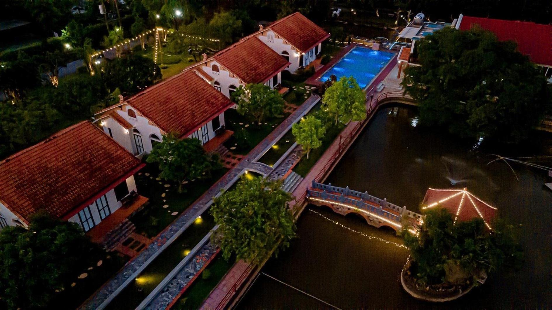 Hoa Lu Garden Resort Ninh Binh Esterno foto