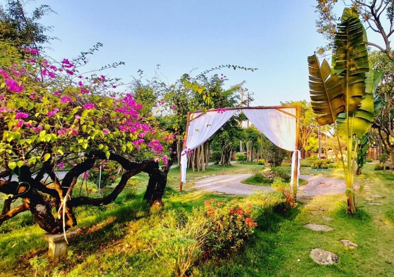 Hoa Lu Garden Resort Ninh Binh Esterno foto