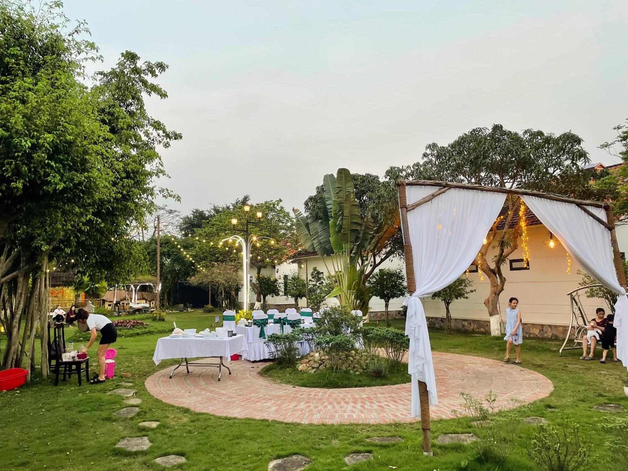 Hoa Lu Garden Resort Ninh Binh Esterno foto
