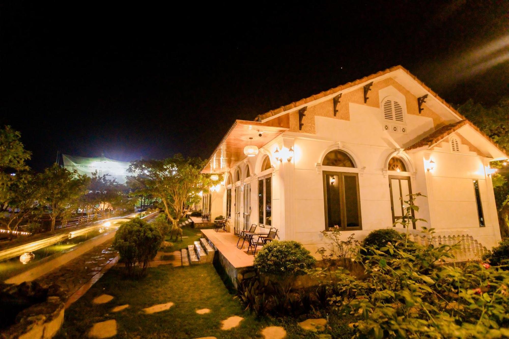 Hoa Lu Garden Resort Ninh Binh Esterno foto